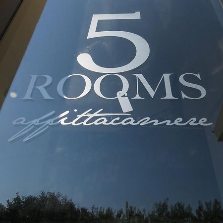 5 Rooms Affittacamere Civitavecchia Exterior photo