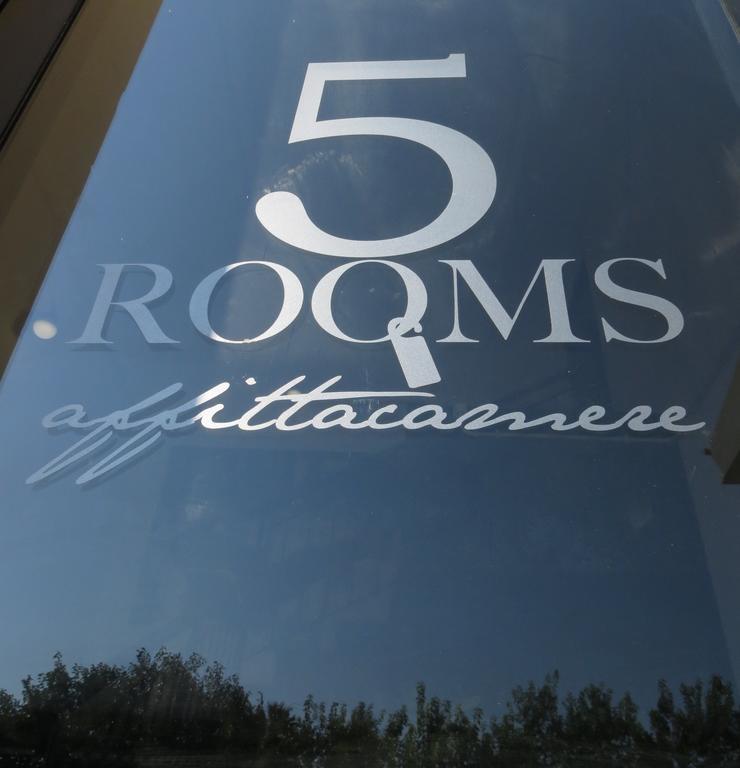 5 Rooms Affittacamere Civitavecchia Exterior photo